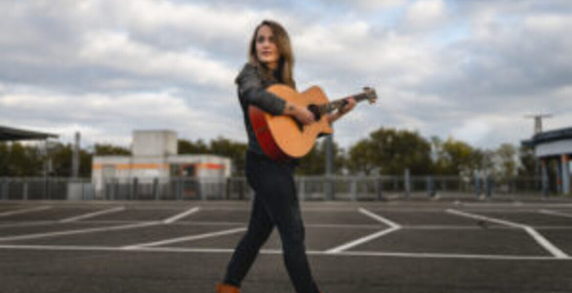 Tickets Sophie Chassée, Modern Fingerstyle & Songwriting mit Tiefe in Köln